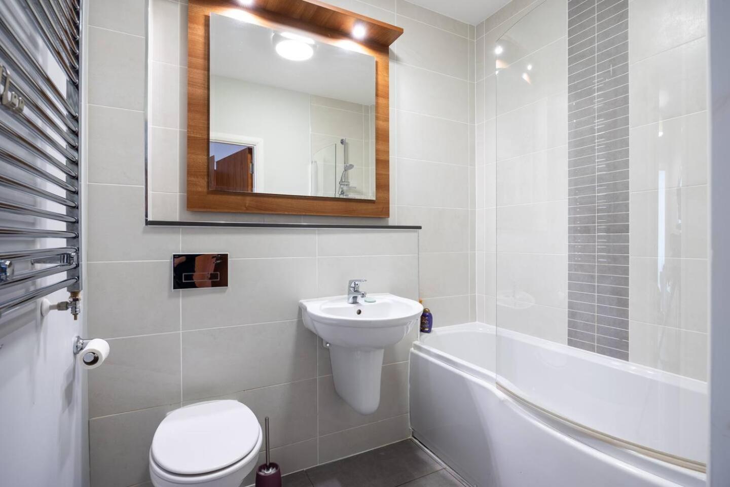 Deluxe Seaview Apartment Dun Laoghaire Exterior foto